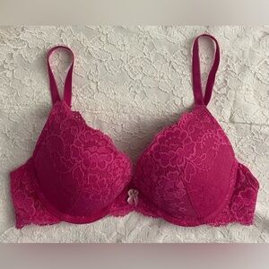 Victoria’s Secret Pink lace bra push up